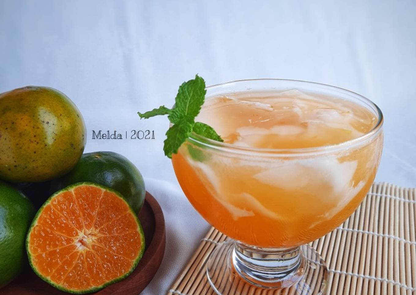 Es Jeruk Kelapa Muda