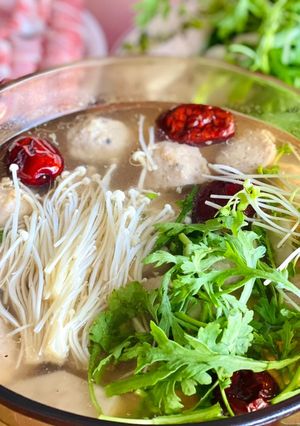 Hình của món Lẩu Bổ Dưỡng.