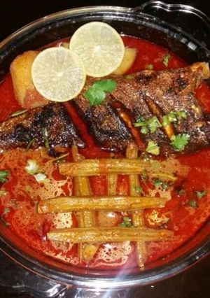 A picture of Sajna(drum stick) Aloo with fish 🐟🐟🐟.