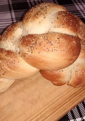 Una foto de Pan Jalá En maquina de Pan