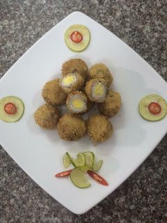 Hình của món Thịt bọc trứng cút.