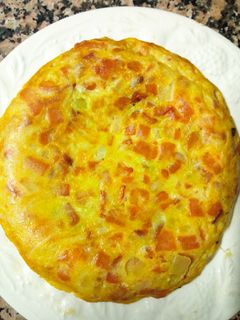 Una foto de Tortilla de boniato con cebolla