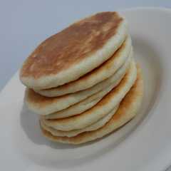 A picture of Hotteok/korean sweet pancake.