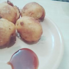 A picture of Bread roll.