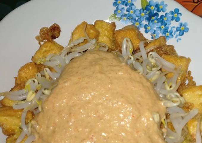 Yuk intip, Bagaimana cara membuat Tahu telur bumbu kacang khas malang  menggugah selera