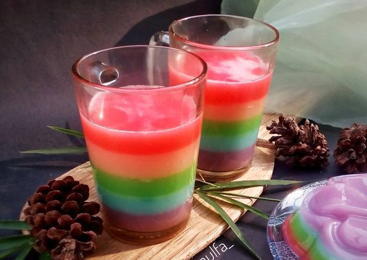 Langkah Mudah untuk Menyiapkan Rainbow Pudding, Sempurna