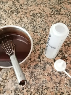 Foto principal de Hacer sirope de chocolate fácil