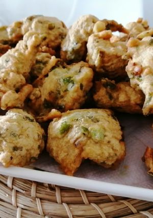 Una foto de Buñuelos de lechuga o espinaca