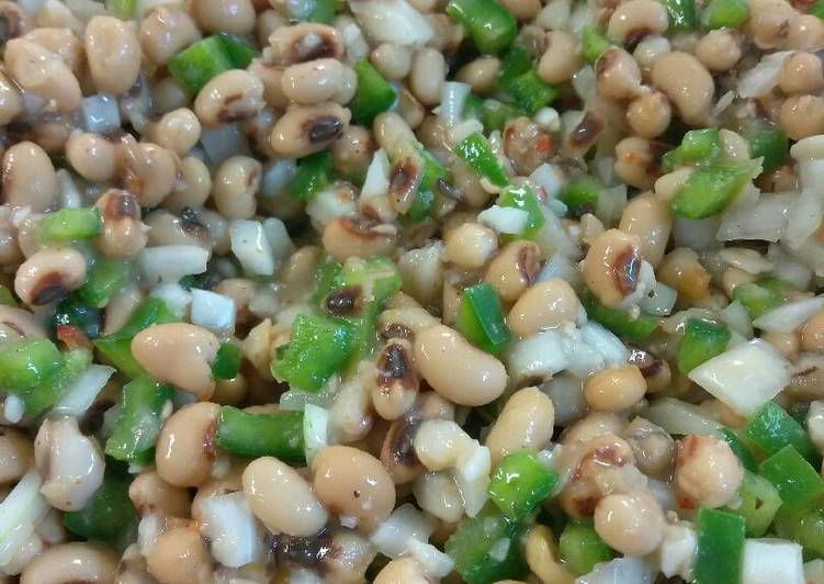 Step-by-Step Guide to Prepare Homemade Black eyed pea salad