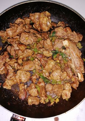 A picture of Butter fried goat meat.