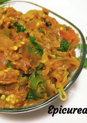 A picture of Baingan bharta Smoky eggplant stir-fry.