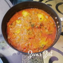 A picture of Hyderabadi Aloo Tamatar Gosht.