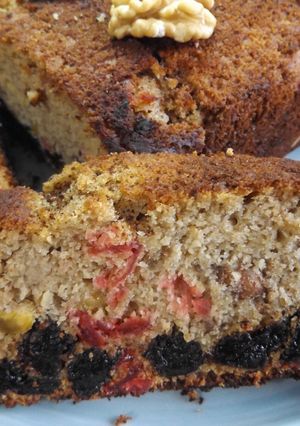 Una foto de Cake especial con frutos secos sin trigo y sin azúcar