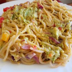 A picture of Stir Fry Avocado Pasta.