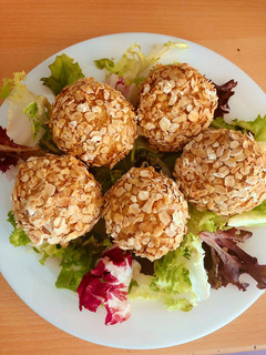 Una foto de Bombas de ternera, calabaza y queso con avena (en freidora de aire)