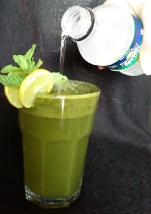 A picture of Pudina cooler.