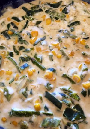 Una foto de Rajas con crema