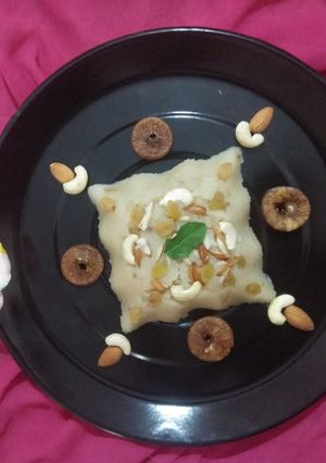 રવાનો શીરો(Rava no sheero recipe in Gujarati) રેસીપી મુખ્ય ફોટો