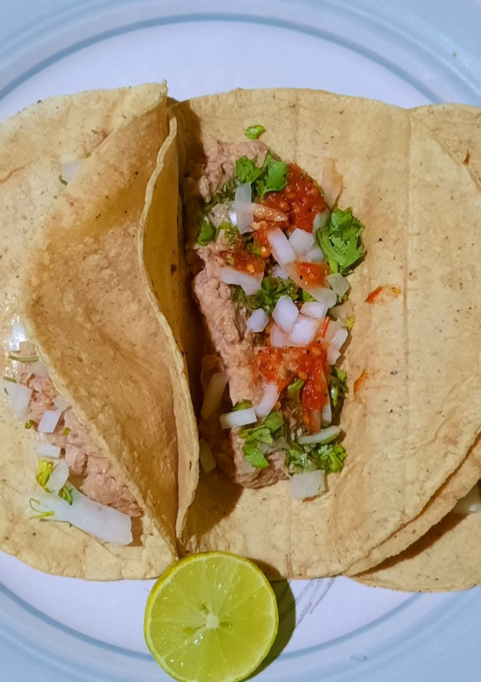 Una foto de Tacos de atún