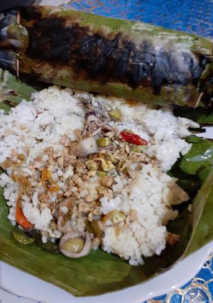 Foto resep Nasi Bakar Cumi Pete