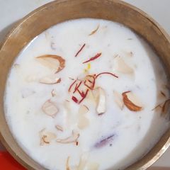 A picture of બાસુંદી.