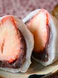Daifuku de fresa al microondas (いちご大福) 🍡🍓【Dulce japonés】