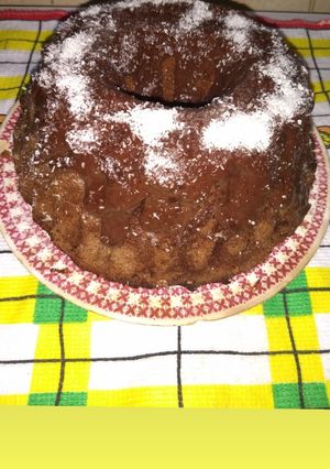 Una foto de Torta de café 🤩 sin huevos + un topping o glaseado de🍫y🥥