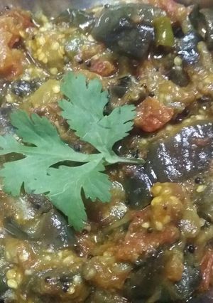 A picture of Baingan Masala.