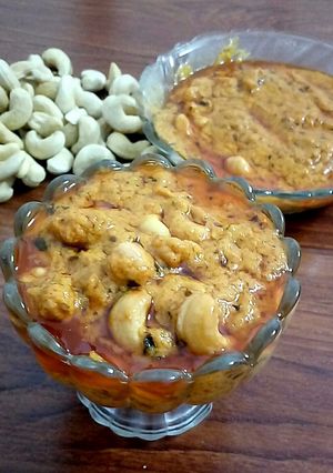 A picture of Kaju butter masala.