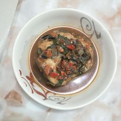 A picture of Cat Fish Pepper Soup.