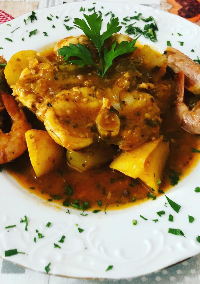 Una foto de Suquet de pescado y gambón