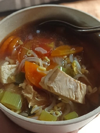 Cara Gampang Membuat Resep Sup ayam simple yang Lezat Sekali Anti Ribet, Lezat