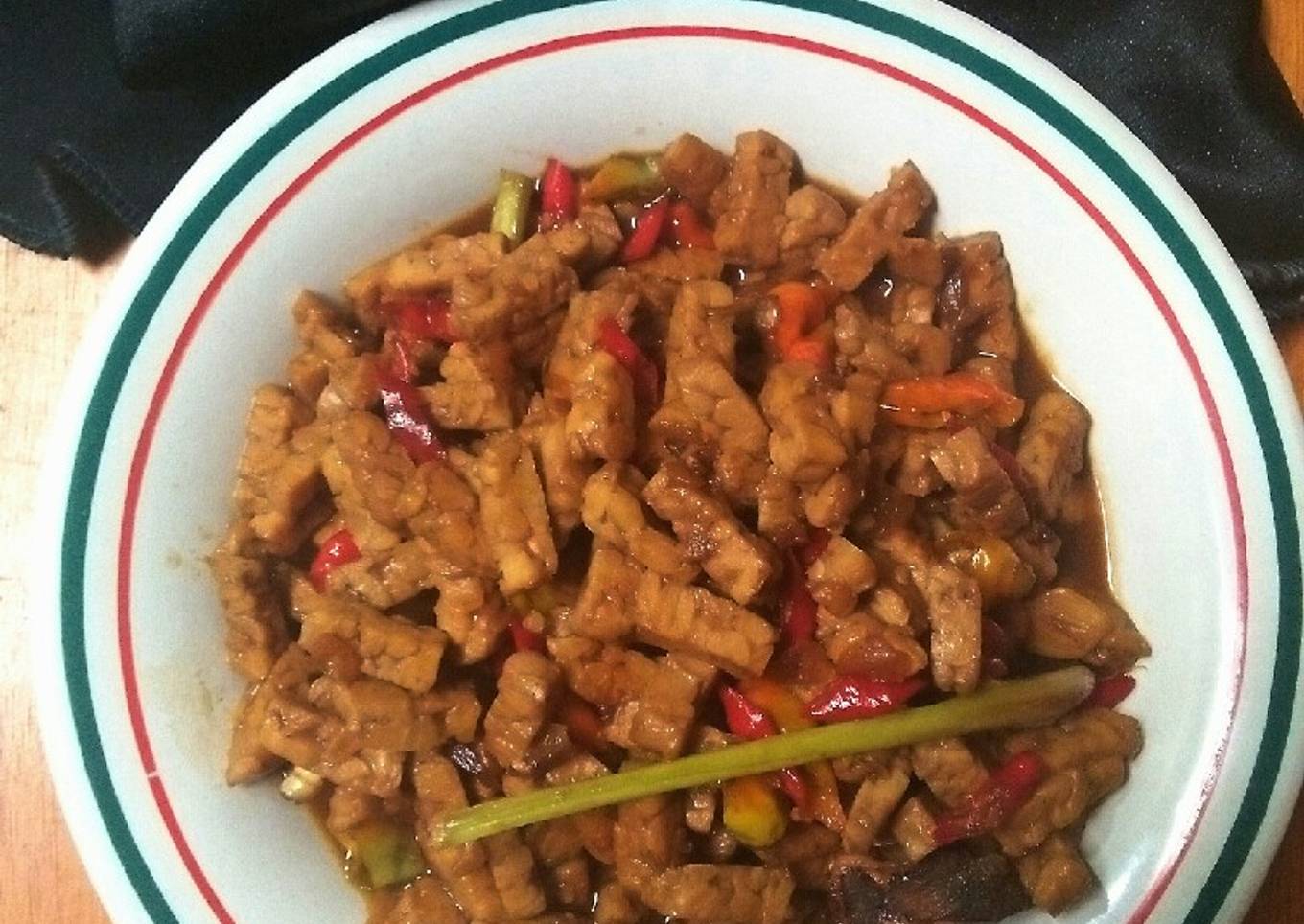 Tempe pedas manis