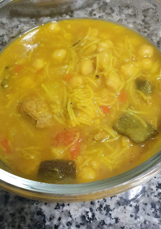Una foto de Potaje de garbanzos