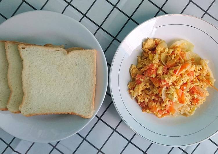 urutan  Menemen Scrambled Eggs Anti Gagal