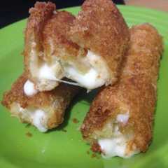 Roti goreng chees mozarella রেসিপির প্রধান ছবি