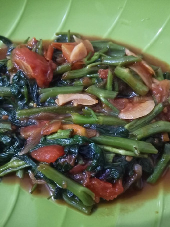 Resep Tumis Kangkung ala Resto Anti Gagal