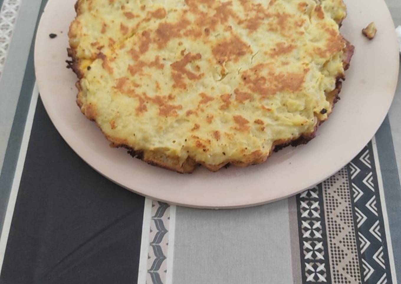 Tortilla aux pommes de terres, cheddar et jambon