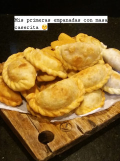 Una foto de Masa empanadas fritas