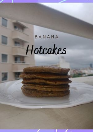 Una foto de Hot cakes de banana (con proteína! Veganos💚🌱)