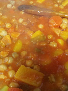 Una foto de Garbanzos con tomate