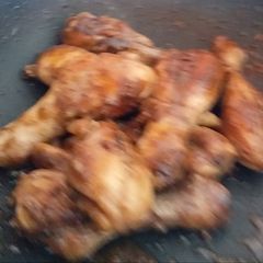 A picture of Fried chicken.