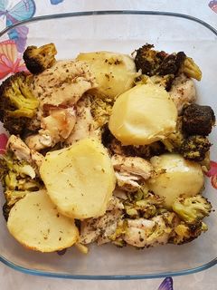 Una foto de Pollo al horno en bolsita 4 👌