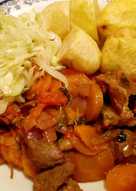 Mutton stew with deep fried potatoes