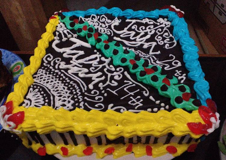 Kue ulang tahun simple dengan berbagai model hiasan