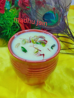 केसर रबड़ी(kesar rabdi recipe in hindi रेसिपी मुख्य फोटो