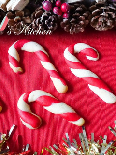 【影片】 聖誕柺杖糖餅乾🎄 的食譜成品照片