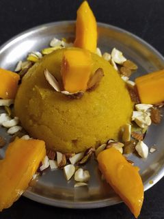 आंब्याचा शिरा(ambyacha sheera recipe in marathi) रेसिपी चे मुख्य फोटो