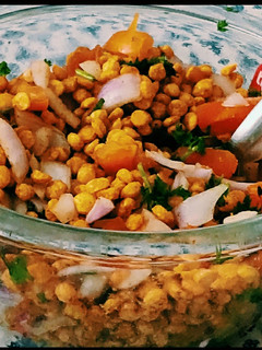 चना दाल चाट (Chana dal chaat recipe in hindi) रेसिपी मुख्य फोटो