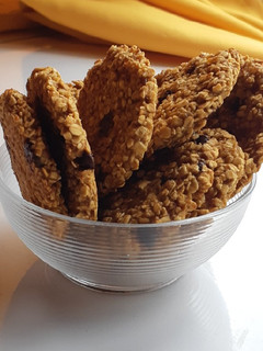 Una foto de Galletas de avena, banana y chips de chocolate